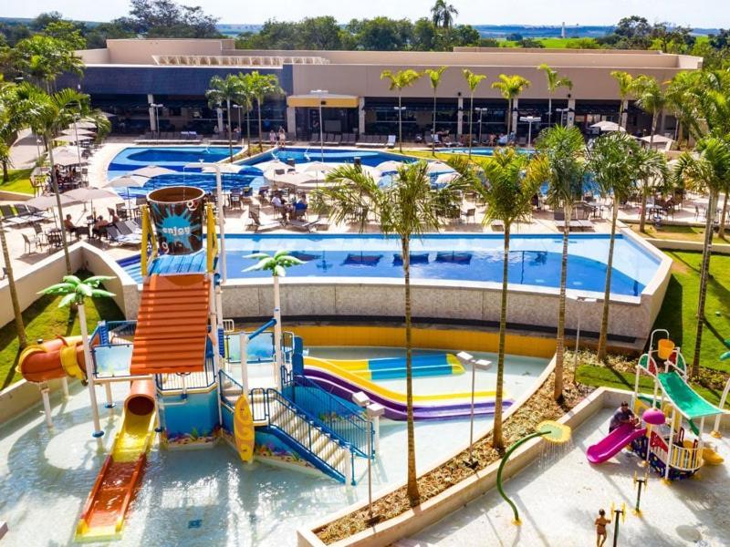 Solar Das Aguas Park Resort - Proximo Ao Thermas Dos Laranjais Olímpia Eksteriør billede